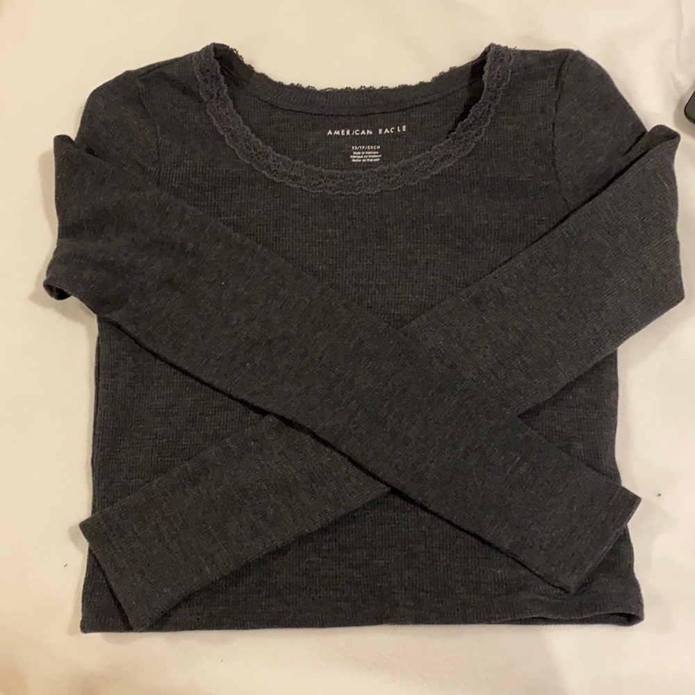 American eagle cropped long sleeve with lace neck